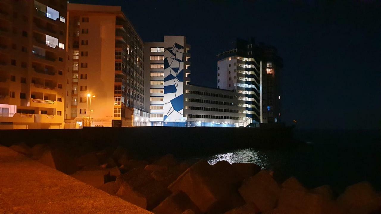 Crepusculo Puerto de la Madera Exterior foto